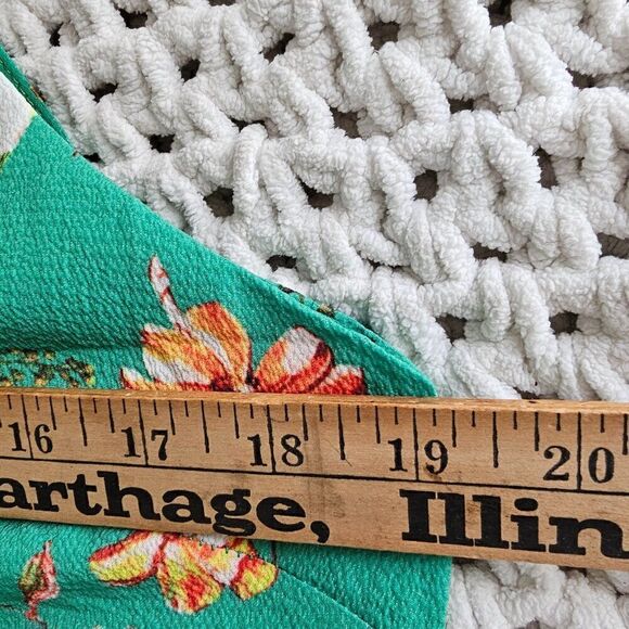 NWT ESSUE GREEN FLORAL V NECK SPAGHETTI STRAP MAXI DRESS SLIT SIDES SIZE L - Picture 15 of 15